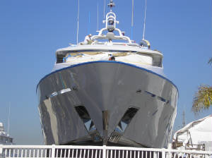 MegaYachts/BossyBoots108.JPG